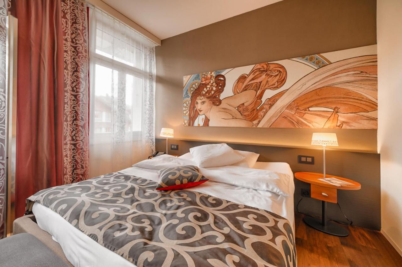 Belvedere Strandhotel Spiez Exterior foto
