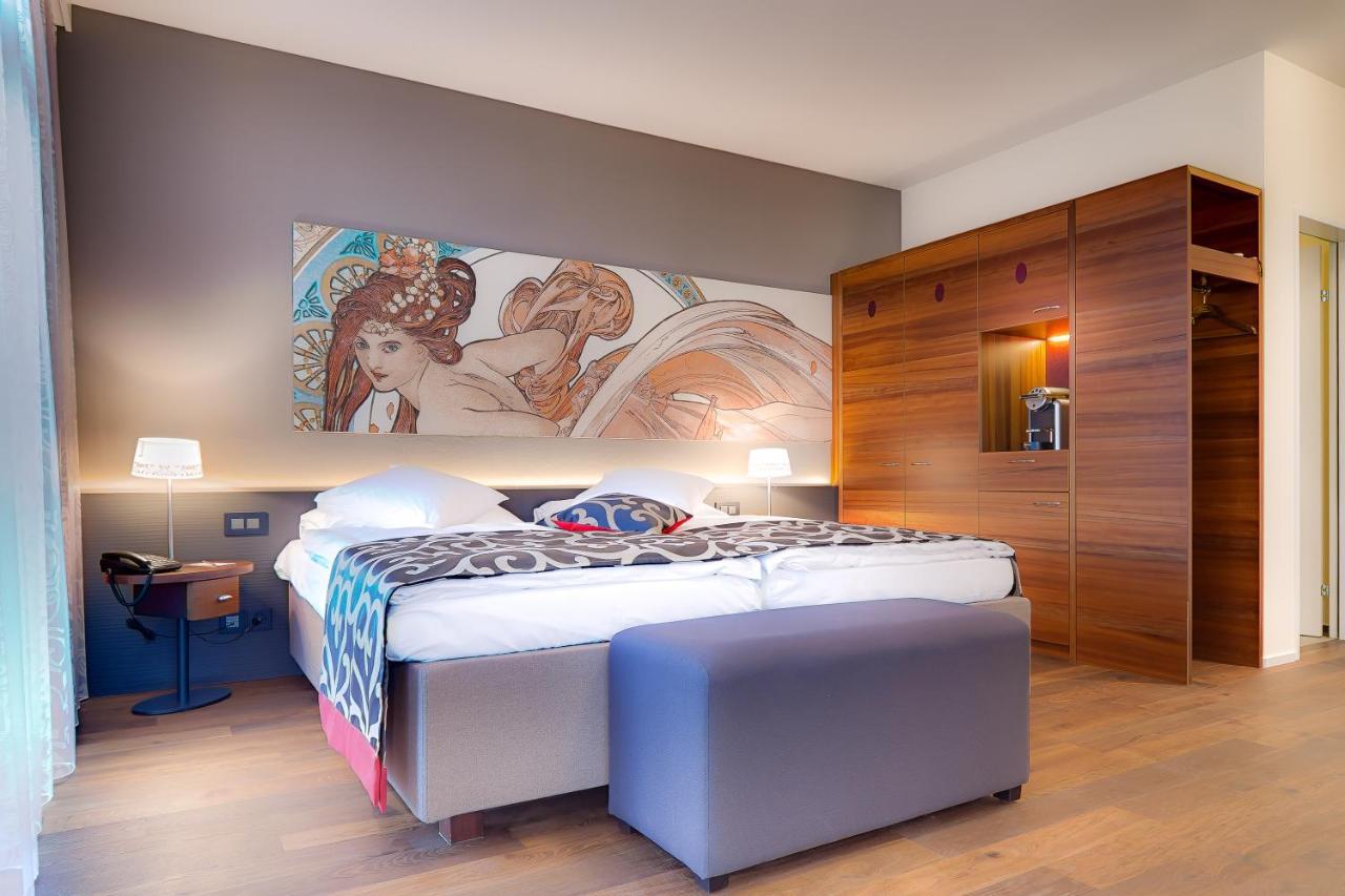 Belvedere Strandhotel Spiez Exterior foto