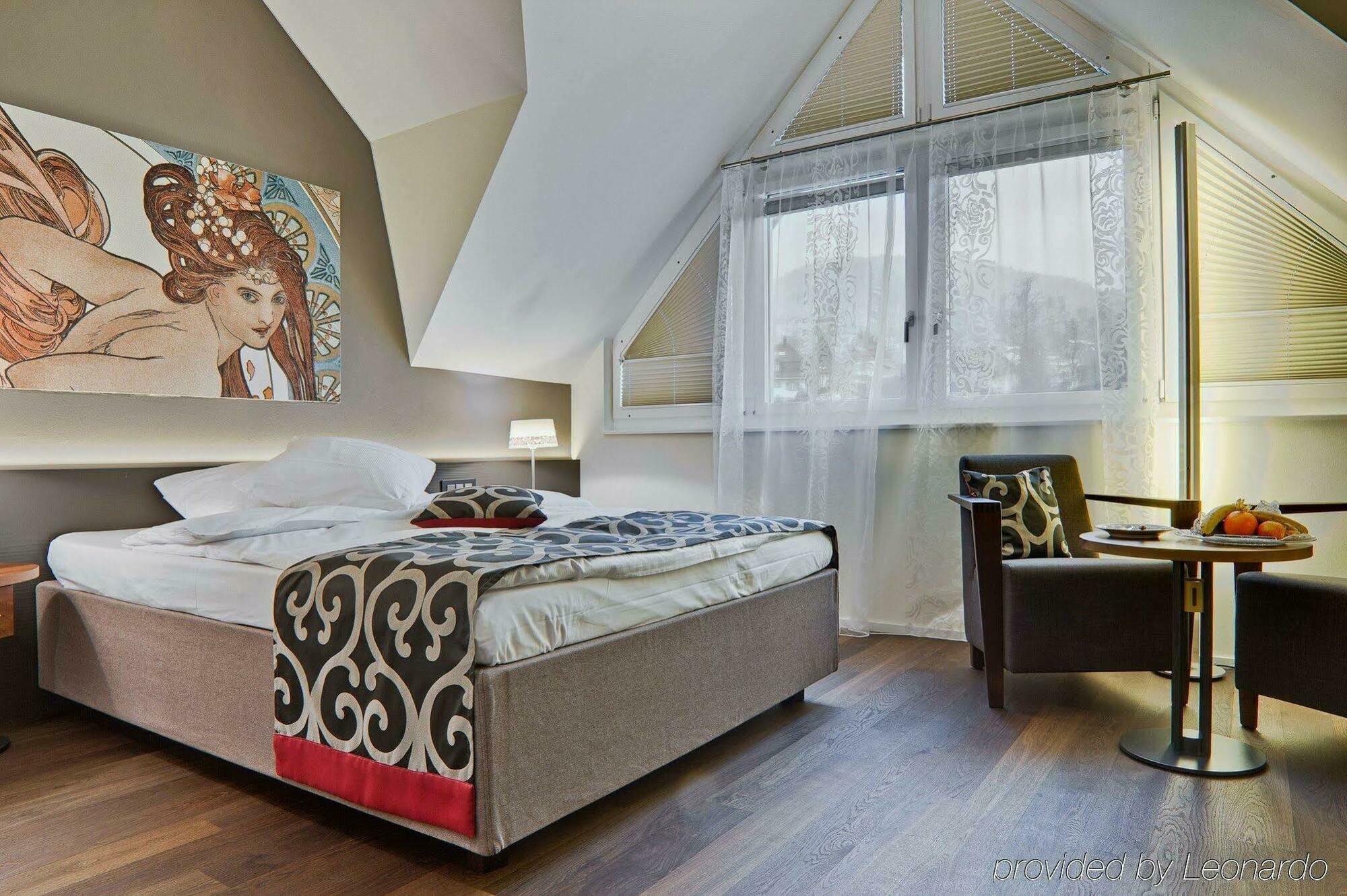 Belvedere Strandhotel Spiez Exterior foto